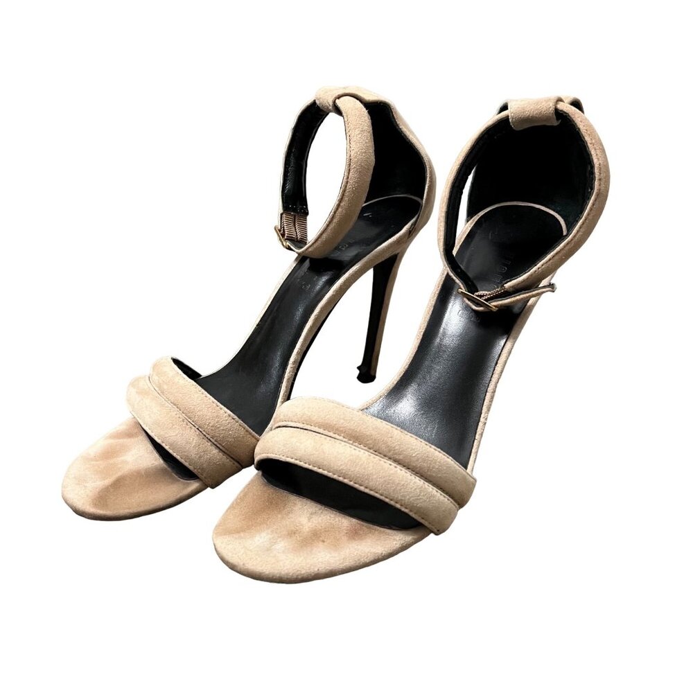 Nicholas Womens Jocelyn Seashell Kid Suede Ankle Strap Sandal Heels Size 9